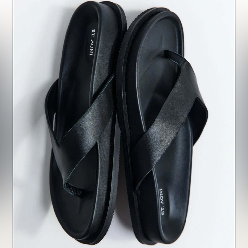 St. Agni Sandal